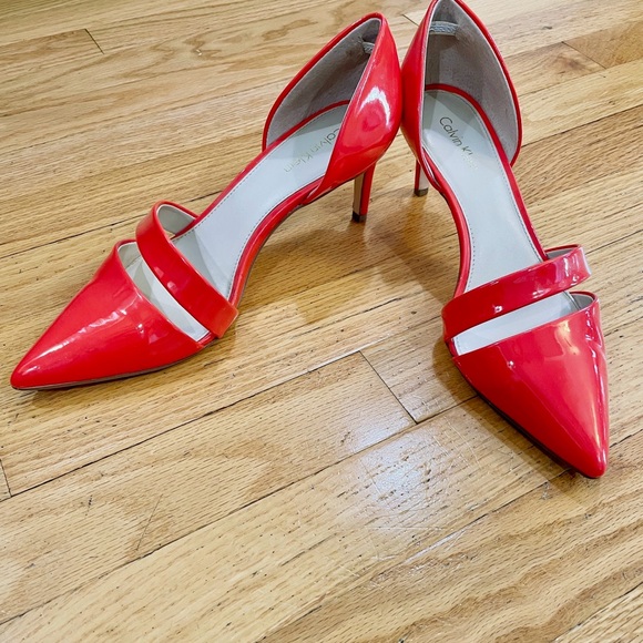 Red hot coral pointed toe Calvin Klein pump! - Picture 1 of 8